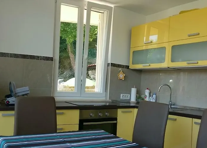 Tramuntana Holiday home Porozina
